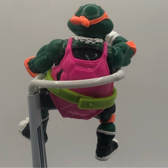 90S TMNT Shell Slammin Mike Action Figure 100% Complete w Original Accessories - Picture 4 of 5